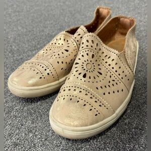 Tan Gold Metallic Flats